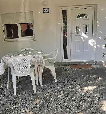 Sobe I Apartmani Marovic Petrovac ภายนอก รูปภาพ