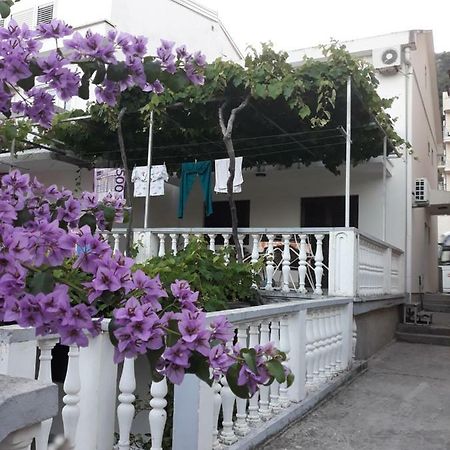 Sobe I Apartmani Marovic Petrovac ภายนอก รูปภาพ