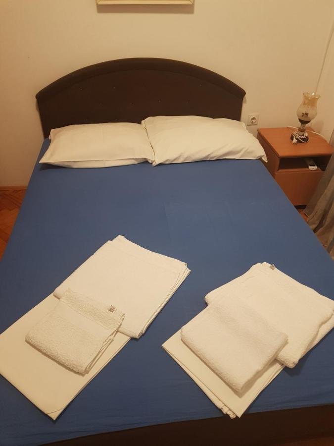 Sobe I Apartmani Marovic Petrovac ภายนอก รูปภาพ