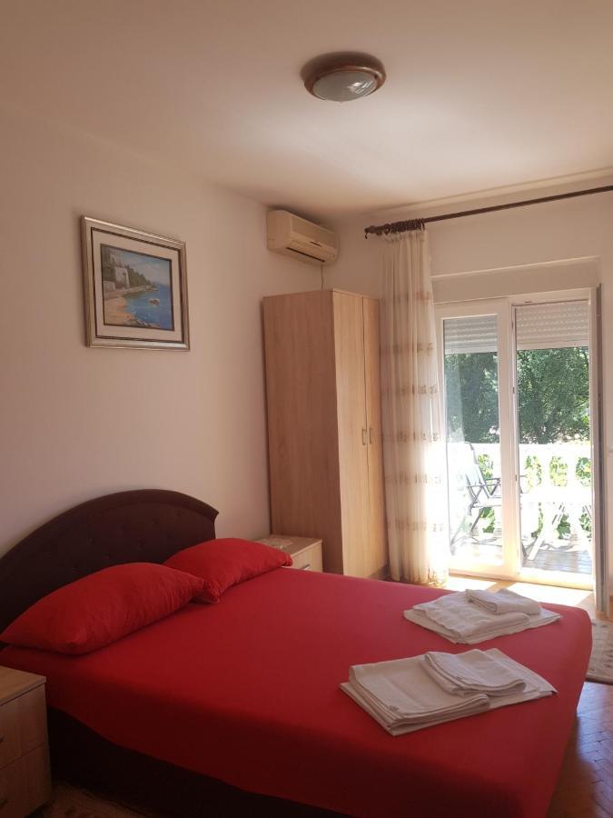 Sobe I Apartmani Marovic Petrovac ภายนอก รูปภาพ