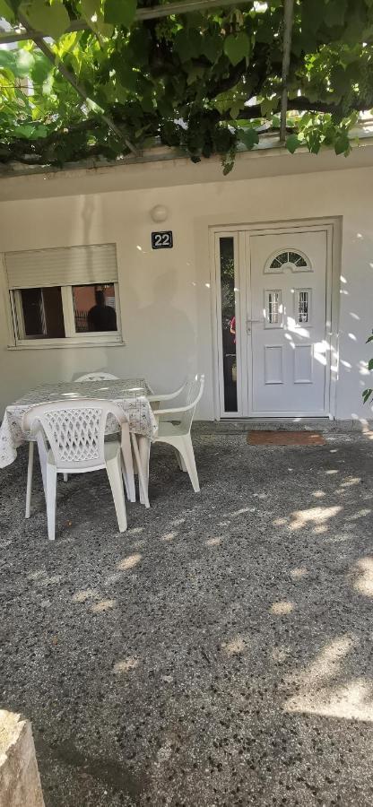 Sobe I Apartmani Marovic Petrovac ภายนอก รูปภาพ