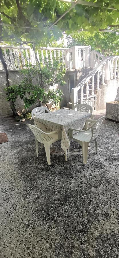 Sobe I Apartmani Marovic Petrovac ภายนอก รูปภาพ