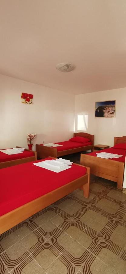 Sobe I Apartmani Marovic Petrovac ภายนอก รูปภาพ