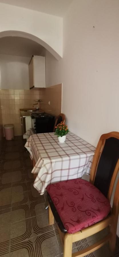 Sobe I Apartmani Marovic Petrovac ภายนอก รูปภาพ