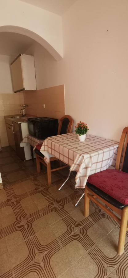 Sobe I Apartmani Marovic Petrovac ภายนอก รูปภาพ