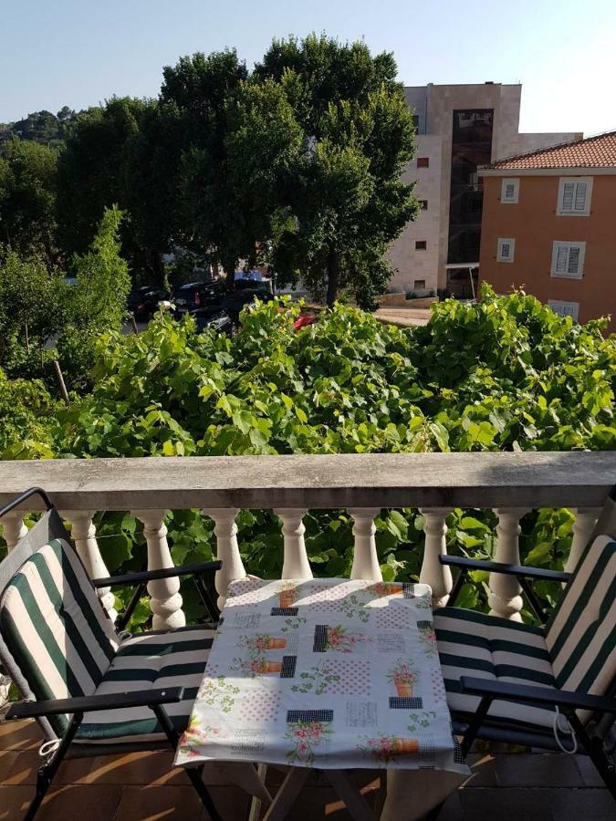Sobe I Apartmani Marovic Petrovac ภายนอก รูปภาพ