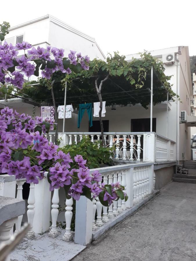 Sobe I Apartmani Marovic Petrovac ภายนอก รูปภาพ